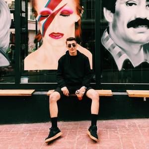 Meet your Posher, Burak